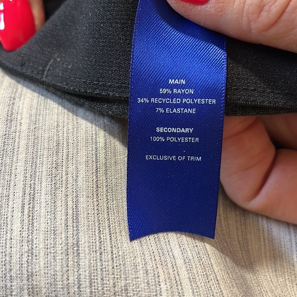 Kit and Ace dress pant. Lightly worn. - Picture 8 of 9